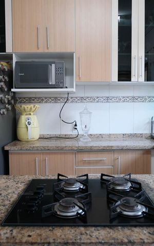 Casa à venda com 125m², 2 quartos e 2 vagasCozinha