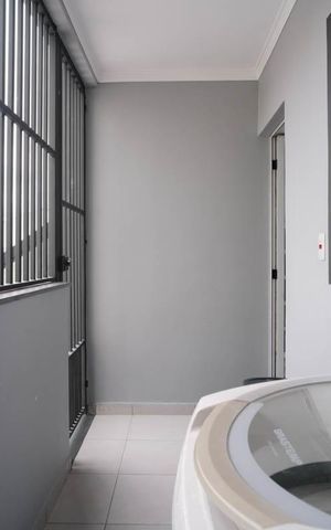 Casa à venda com 200m², 3 quartos e 2 vagasÁrea de Serviço