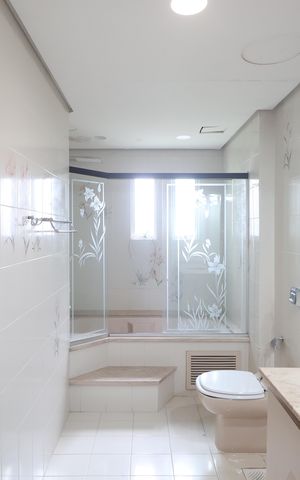 Apartamento à venda com 244m², 3 quartos e 2 vagasBanheiro da Suíte