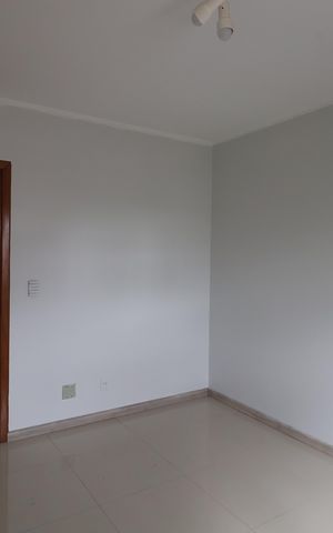 Apartamento à venda com 244m², 3 quartos e 2 vagasQuarto 2