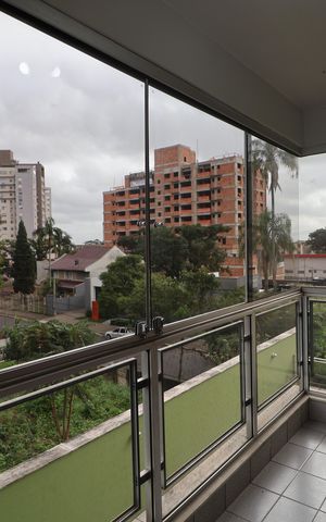Apartamento à venda com 244m², 3 quartos e 2 vagasSacada 1