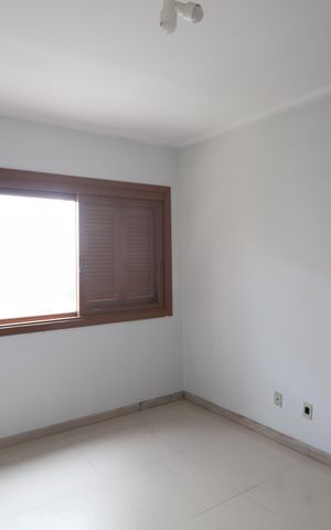 Apartamento à venda com 244m², 3 quartos e 2 vagasQuarto 2