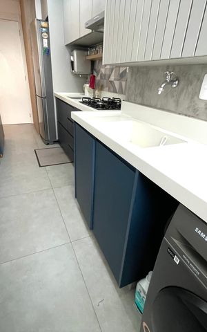 Apartamento à venda com 51m², 2 quartos e 1 vagaCozinha e Área de Serviço