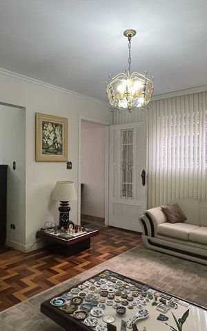 Casa à venda com 280m², 3 quartos e 3 vagas Casa à venda com 280m², 3 quartos e 3 vagasSala 1