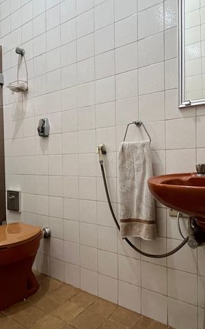 Casa à venda com 280m², 3 quartos e 3 vagas Casa à venda com 280m², 3 quartos e 3 vagasBanheiro da Suíte