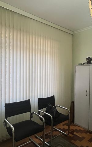 Casa à venda com 280m², 3 quartos e 3 vagas Casa à venda com 280m², 3 quartos e 3 vagasSala 2