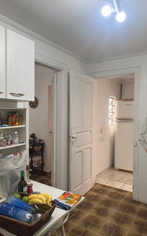 Casa à venda com 280m², 3 quartos e 3 vagas Casa à venda com 280m², 3 quartos e 3 vagasCozinha