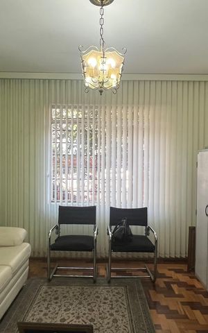 Casa à venda com 280m², 3 quartos e 3 vagas Casa à venda com 280m², 3 quartos e 3 vagasSala 2