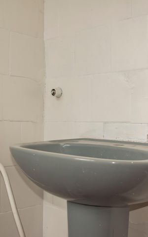 Casa de condomínio para alugar com 75m², 2 quartos e sem vagaBanheiro