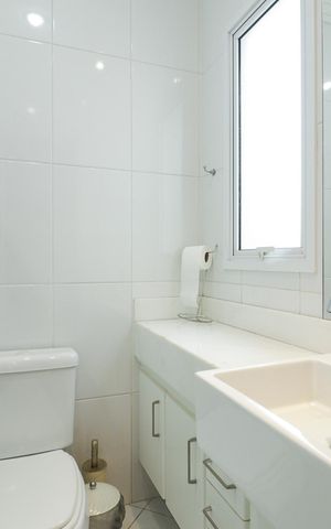 Casa à venda com 201m², 3 quartos e 2 vagas Casa à venda com 201m², 3 quartos e 2 vagasBanheiro da Suíte 1