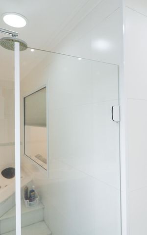 Casa à venda com 201m², 3 quartos e 2 vagas Casa à venda com 201m², 3 quartos e 2 vagasBanheiro da Suíte 3