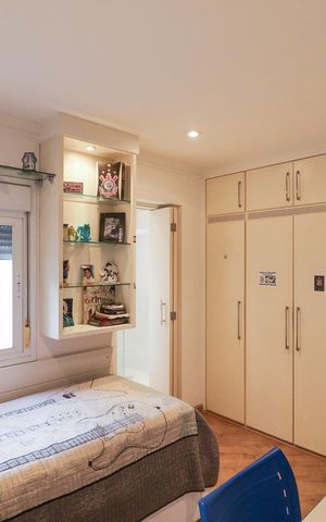 Casa à venda com 201m², 3 quartos e 2 vagas Casa à venda com 201m², 3 quartos e 2 vagasSuíte 2