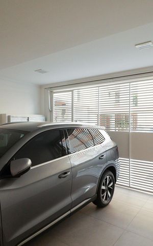 Casa à venda com 201m², 3 quartos e 2 vagas Casa à venda com 201m², 3 quartos e 2 vagasGaragem
