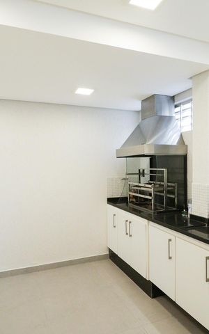 Casa à venda com 201m², 3 quartos e 2 vagas Casa à venda com 201m², 3 quartos e 2 vagasChurrasqueira e Área de Serviço