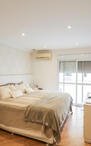 Casa à venda com 201m², 3 quartos e 2 vagas Casa à venda com 201m², 3 quartos e 2 vagasSuíte 3