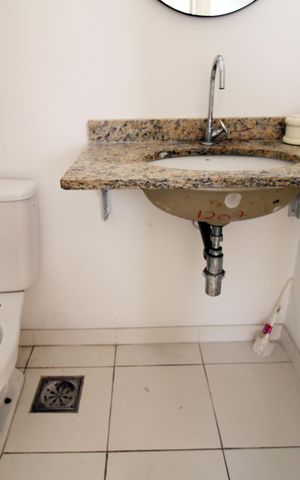 Apartamento para alugar com 58m², 2 quartos e 1 vagaBanheiro Social
