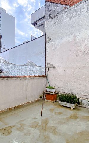 Casa à venda com 220m², 3 quartos e 2 vagasVaranda do Quarto 2