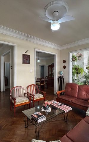 Apartamento à venda com 150m², 3 quartos e 1 vaga Apartamento à venda com 150m², 3 quartos e 1 vagaSala