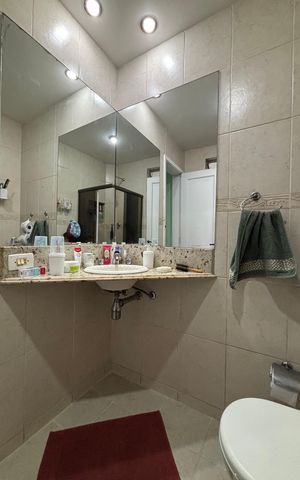 Apartamento à venda com 150m², 3 quartos e 1 vaga Apartamento à venda com 150m², 3 quartos e 1 vagaBanheiro da Suíte