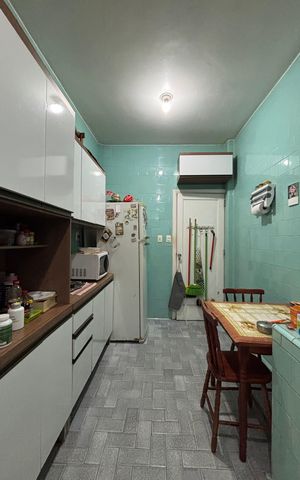 Apartamento à venda com 150m², 3 quartos e 1 vaga Apartamento à venda com 150m², 3 quartos e 1 vagaCozinha