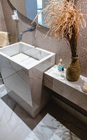 Apartamento à venda com 140m², 4 quartos e 2 vagas Apartamento à venda com 140m², 4 quartos e 2 vagasLavabo