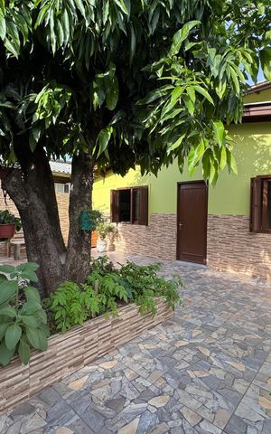 Casa à venda com 485m², 3 quartos e 4 vagas Casa à venda com 485m², 3 quartos e 4 vagasÁrea comum