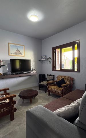 Casa à venda com 485m², 3 quartos e 4 vagas Casa à venda com 485m², 3 quartos e 4 vagasSala