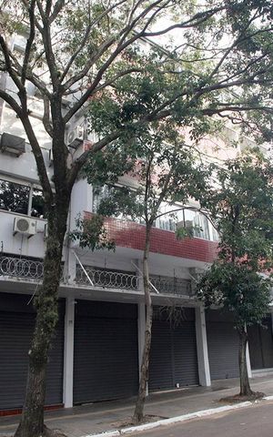 Apartamento para alugar com 127m², 3 quartos e sem vagaFachada