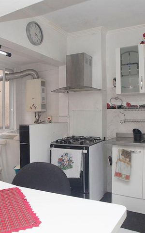 Apartamento para alugar com 127m², 3 quartos e sem vagaCozinha