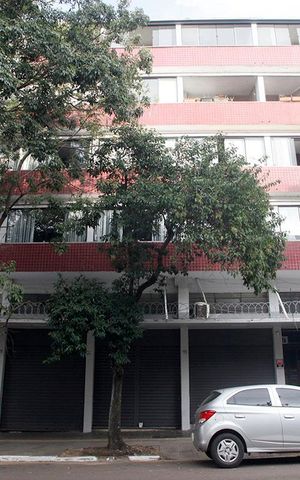 Apartamento para alugar com 127m², 3 quartos e sem vagaFachada