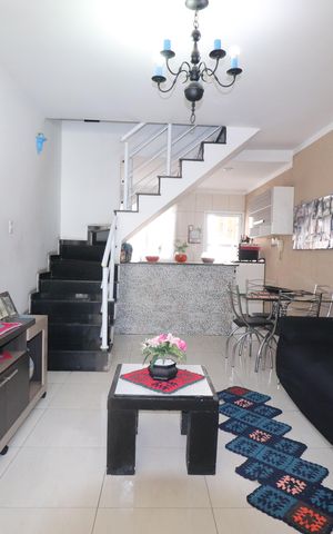Casa à venda com 150m², 3 quartos e 1 vagaSala