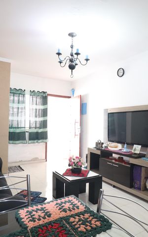Casa à venda com 150m², 3 quartos e 1 vagaSala