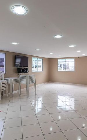 Apartamento à venda com 52m², 2 quartos e 1 vaga Apartamento à venda com 52m², 2 quartos e 1 vagaÁrea comum - Salão de festas