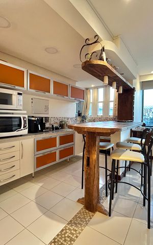 Apartamento à venda com 71m², 2 quartos e 1 vagaCozinha
