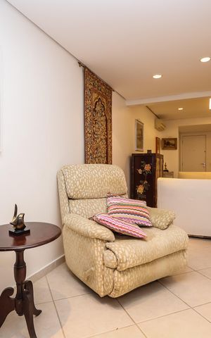 Apartamento à venda com 100m², 2 quartos e 1 vaga Apartamento à venda com 100m², 2 quartos e 1 vagaSala de estar