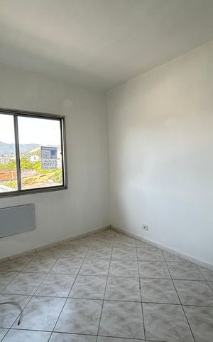 Apartamento à venda com 45m², 1 quarto e 1 vagaQuarto