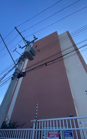 Apartamento à venda com 51m², 2 quartos e 1 vaga Apartamento à venda com 51m², 2 quartos e 1 vagaFachada