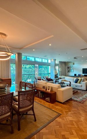 Apartamento à venda com 287m², 4 quartos e 2 vagas Apartamento à venda com 287m², 4 quartos e 2 vagasSala