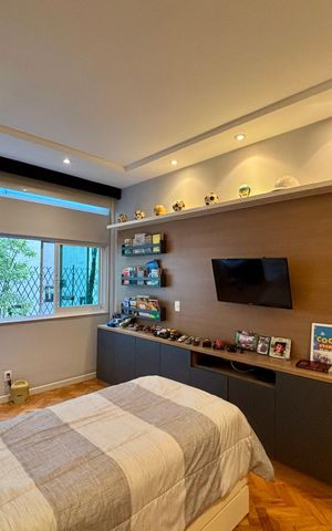 Apartamento à venda com 287m², 4 quartos e 2 vagas Apartamento à venda com 287m², 4 quartos e 2 vagasQuarto 1