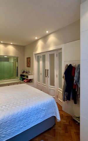 Apartamento à venda com 287m², 4 quartos e 2 vagas Apartamento à venda com 287m², 4 quartos e 2 vagasSuíte 2