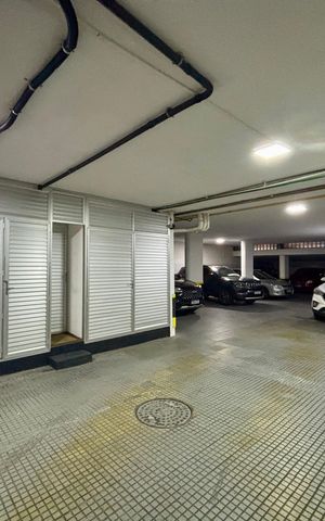 Apartamento à venda com 287m², 4 quartos e 2 vagas Apartamento à venda com 287m², 4 quartos e 2 vagasGaragem