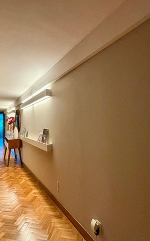 Apartamento à venda com 287m², 4 quartos e 2 vagas Apartamento à venda com 287m², 4 quartos e 2 vagasCorredor