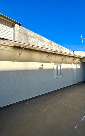 Apartamento à venda com 287m², 4 quartos e 2 vagas Apartamento à venda com 287m², 4 quartos e 2 vagasCobertura