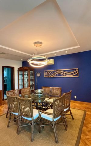 Apartamento à venda com 287m², 4 quartos e 2 vagas Apartamento à venda com 287m², 4 quartos e 2 vagasSala