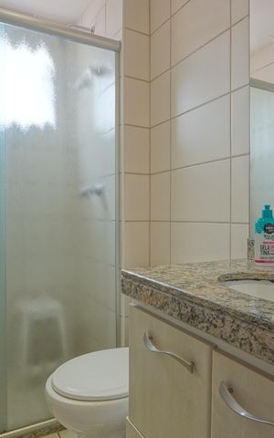 Apartamento à venda com 170m², 3 quartos e 3 vagasBanheiro Suíte 1