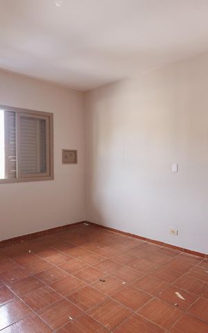 Casa para alugar com 240m², 3 quartos e 3 vagas Casa para alugar com 240m², 3 quartos e 3 vagasSuíte