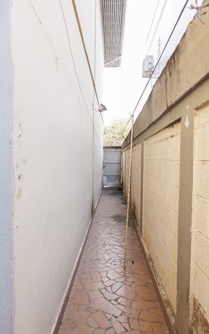 Casa para alugar com 240m², 3 quartos e 3 vagas Casa para alugar com 240m², 3 quartos e 3 vagasCorredor Externo