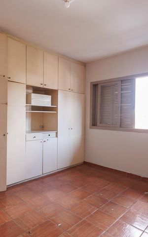 Casa para alugar com 240m², 3 quartos e 3 vagas Casa para alugar com 240m², 3 quartos e 3 vagasSuíte