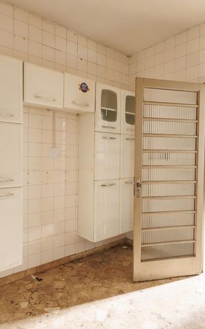 Casa para alugar com 240m², 3 quartos e 3 vagas Casa para alugar com 240m², 3 quartos e 3 vagasCozinha