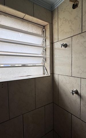 Apartamento à venda com 48m², 2 quartos e sem vaga Apartamento à venda com 48m², 2 quartos e sem vagaBanheiro